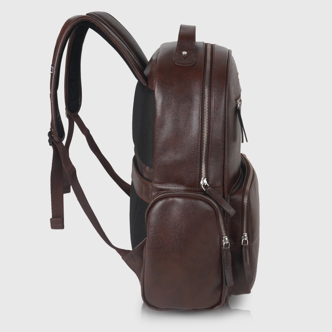 The Urban Trekker Backpack - 45 L - veneer