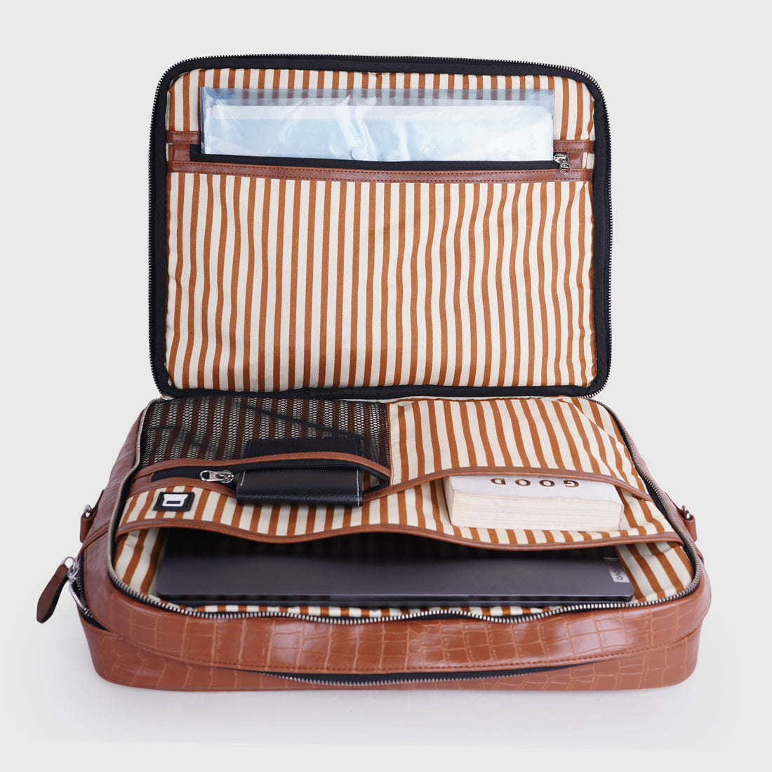 The Horizon Laptop Messenger Bag